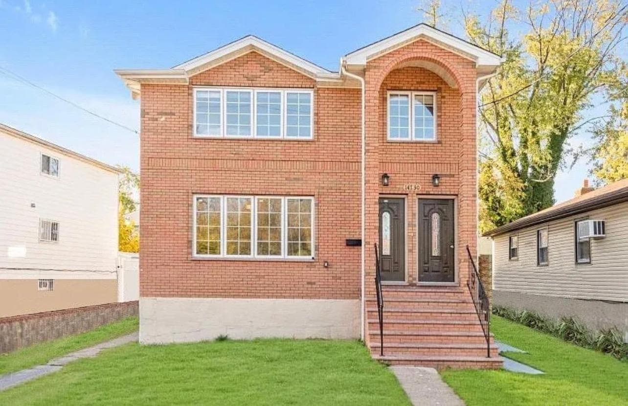 Luxury Guest Home - 10 Min to JFK: building