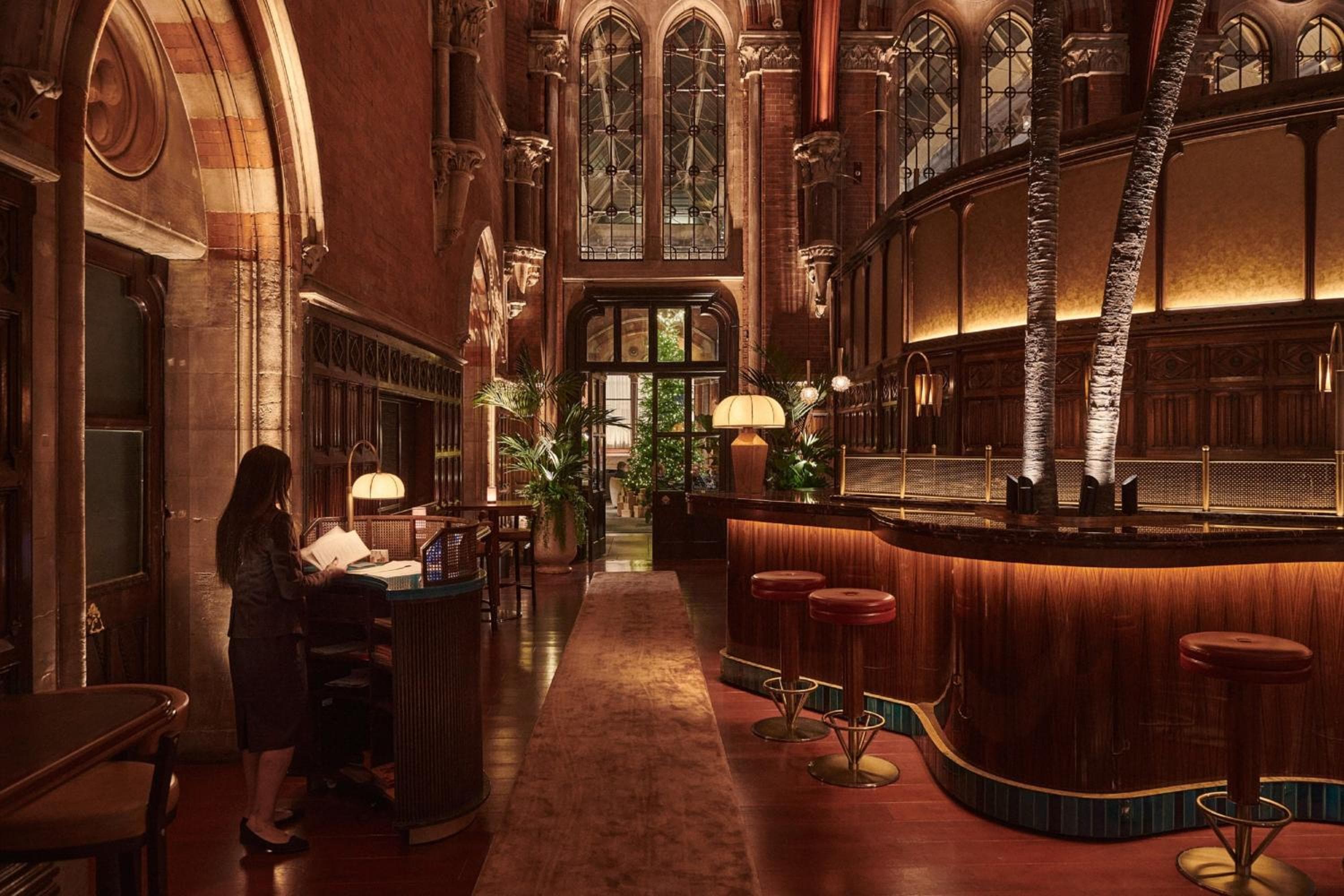 St Pancras London, Autograph Collection: hotel reception
