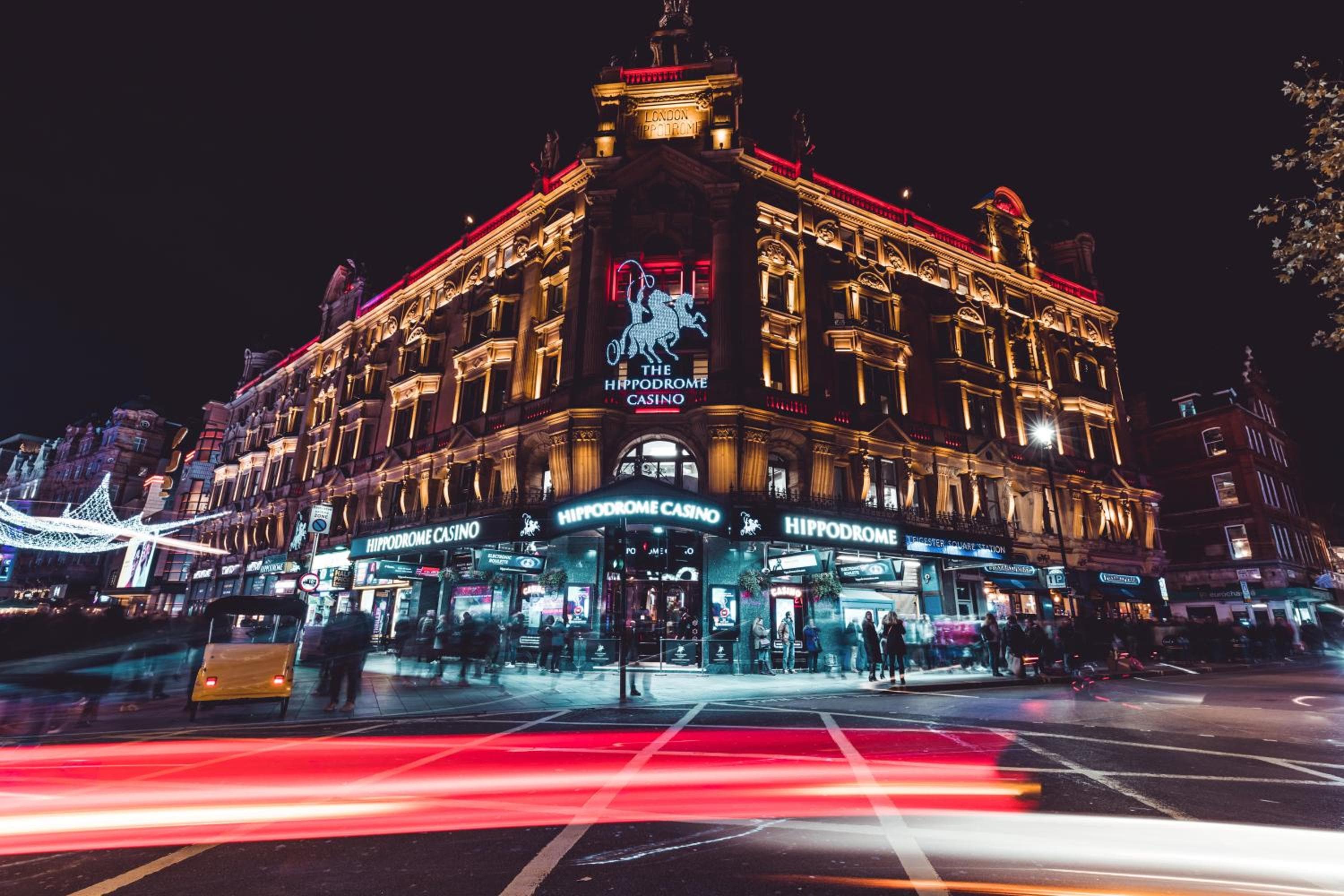 Fairway Hotel: building