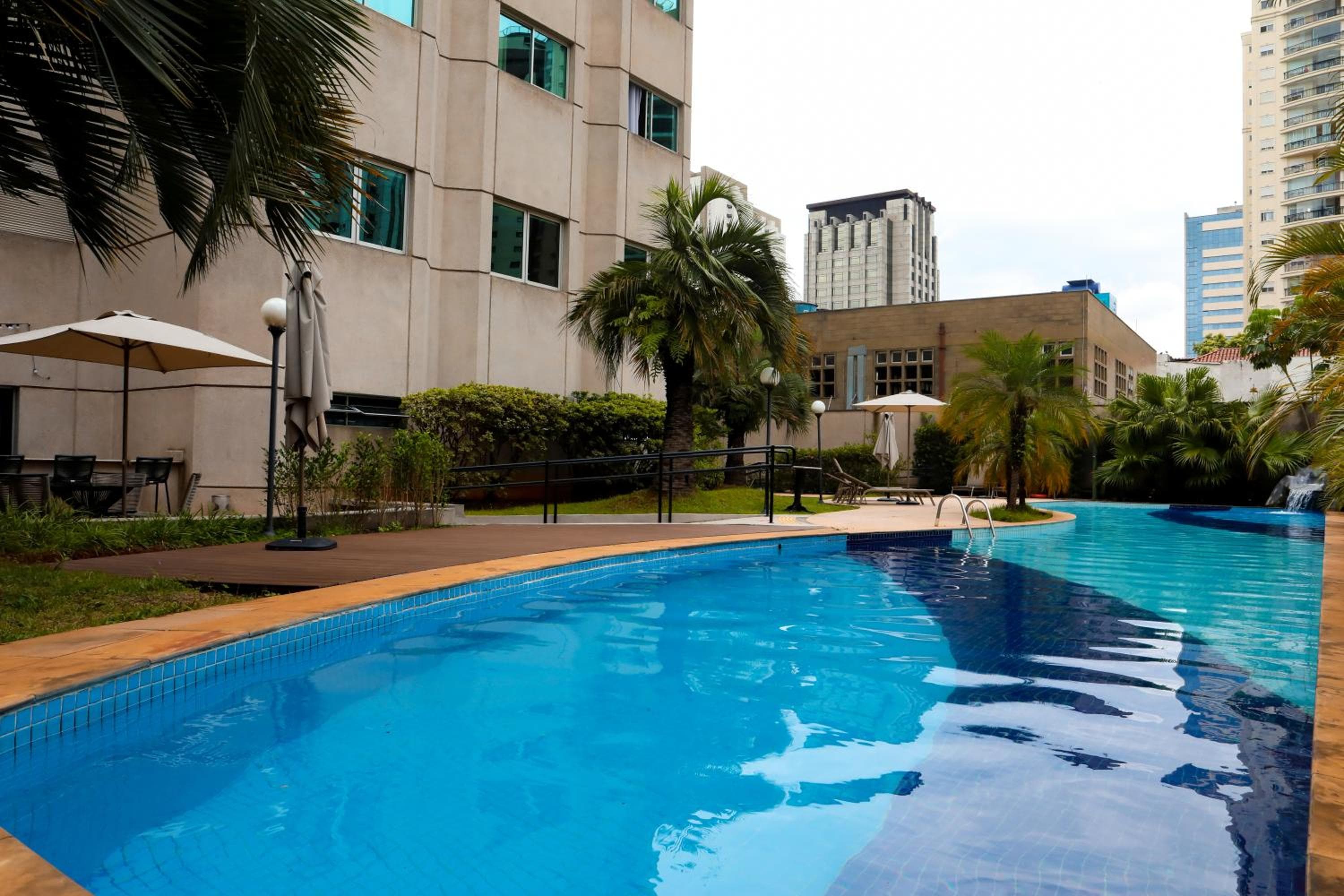 Intercity São Paulo Ibirapuera: recepcion & lobby