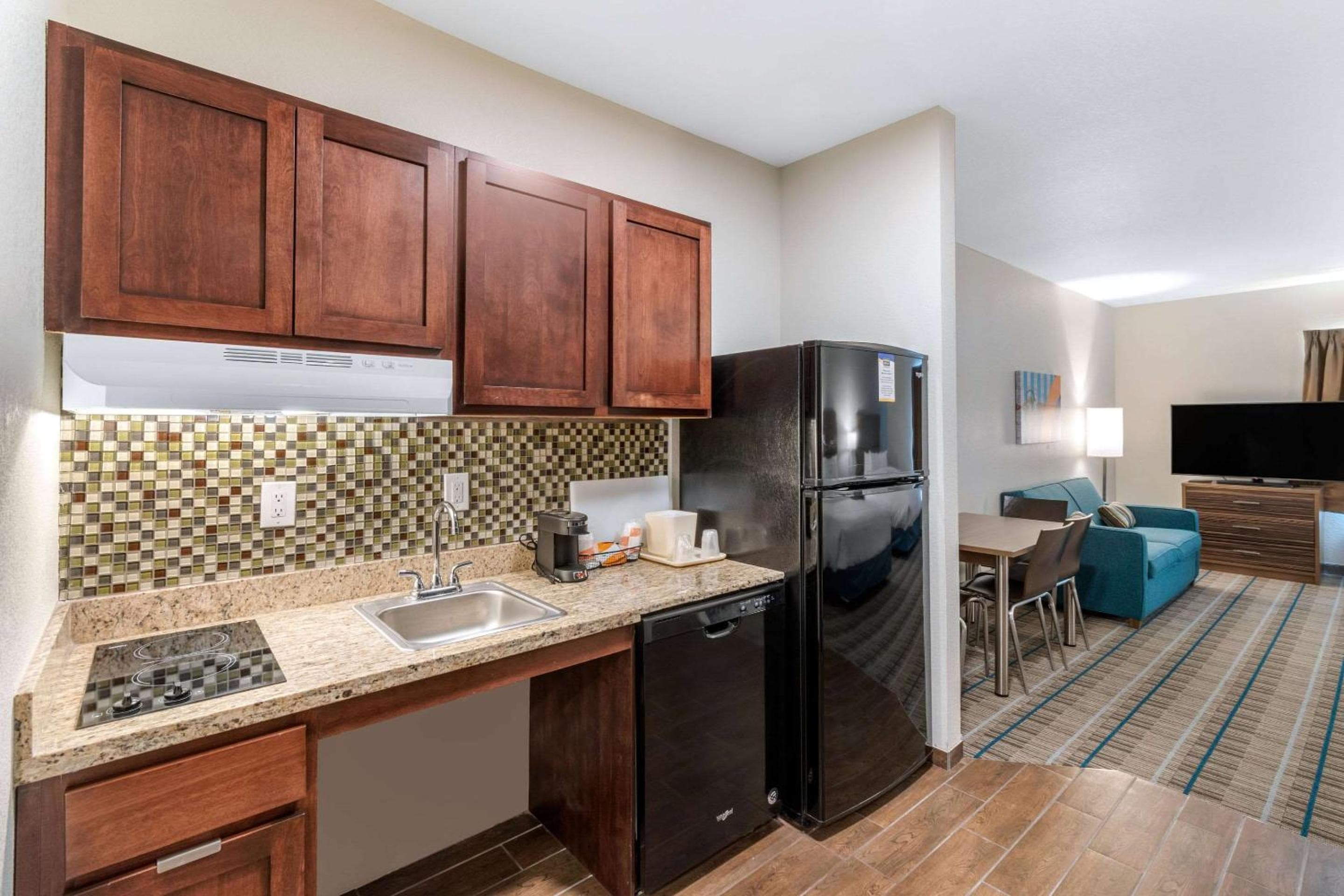 MainStay Suites Denver International Airport