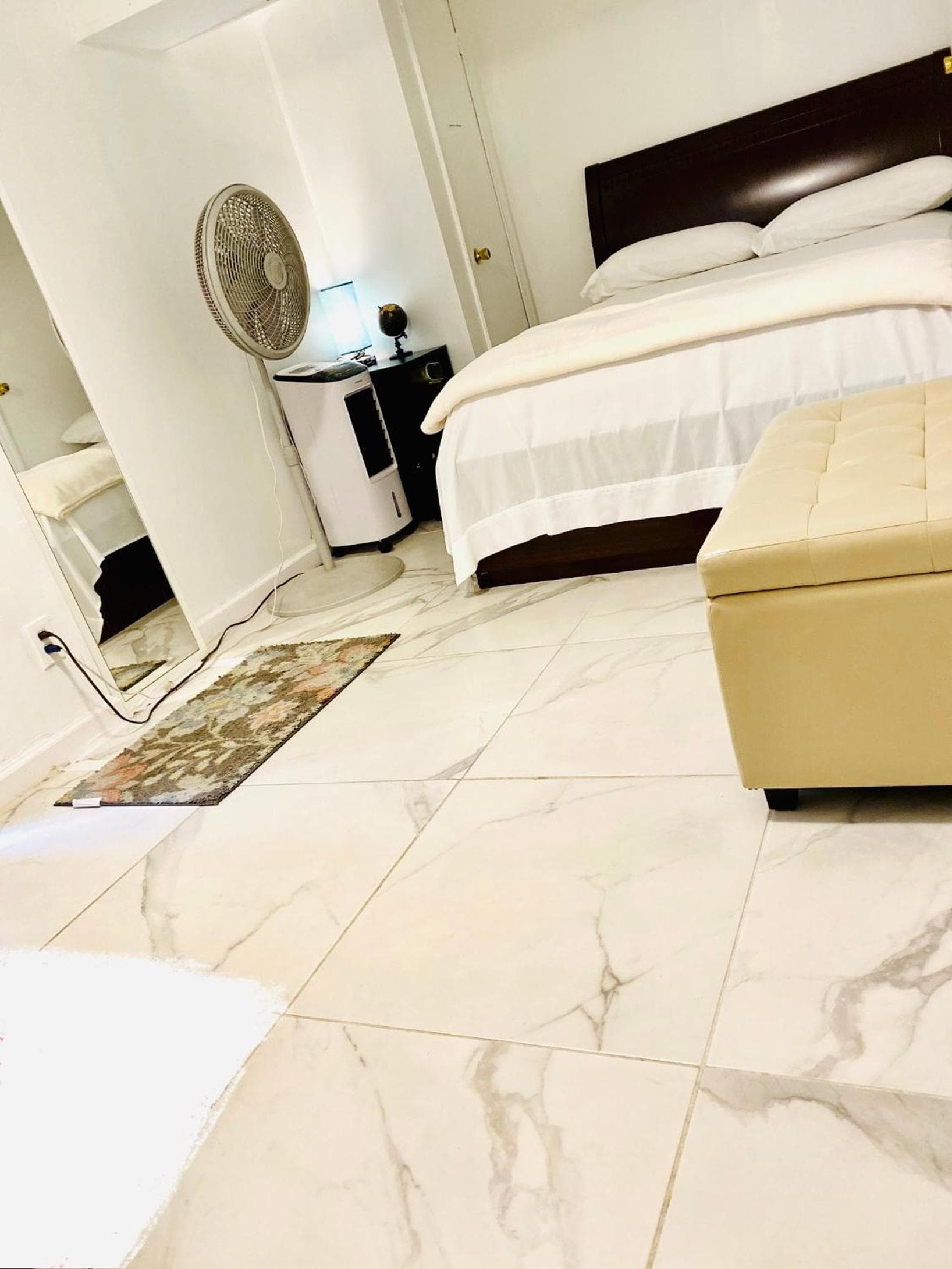 Visit & Relax: hotel room