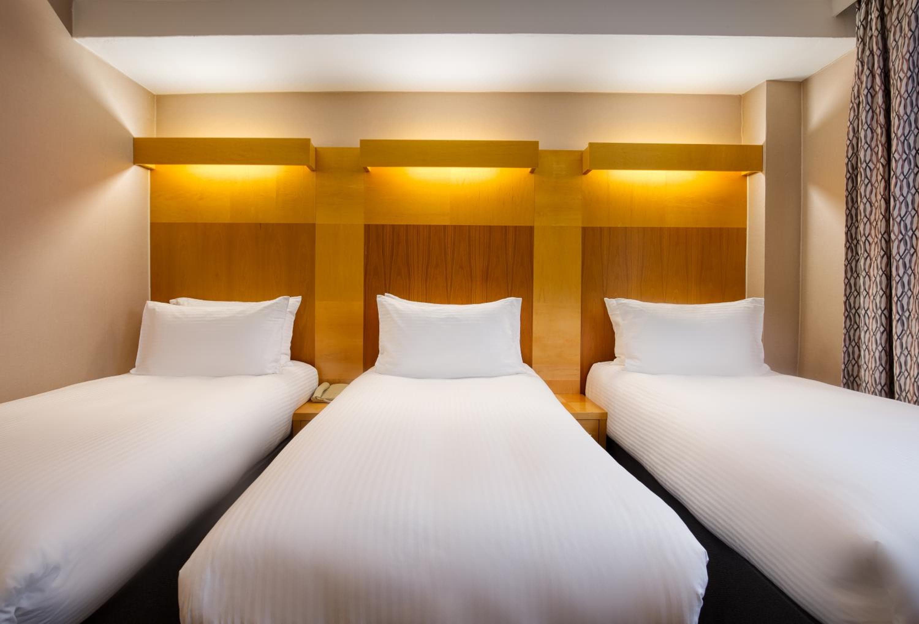 Tavistock Hotel: hotel room
