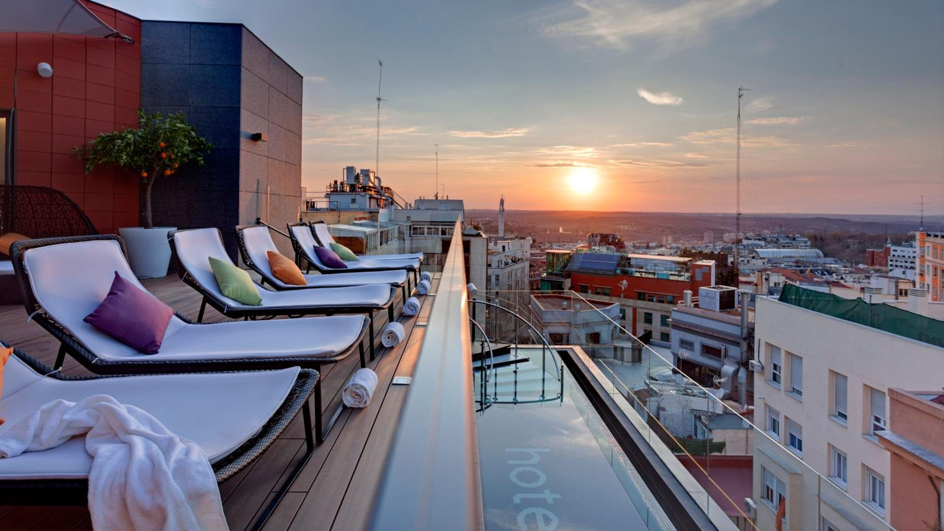 Hotel Indigo Madrid - Gran Vía by IHG, Madrid
