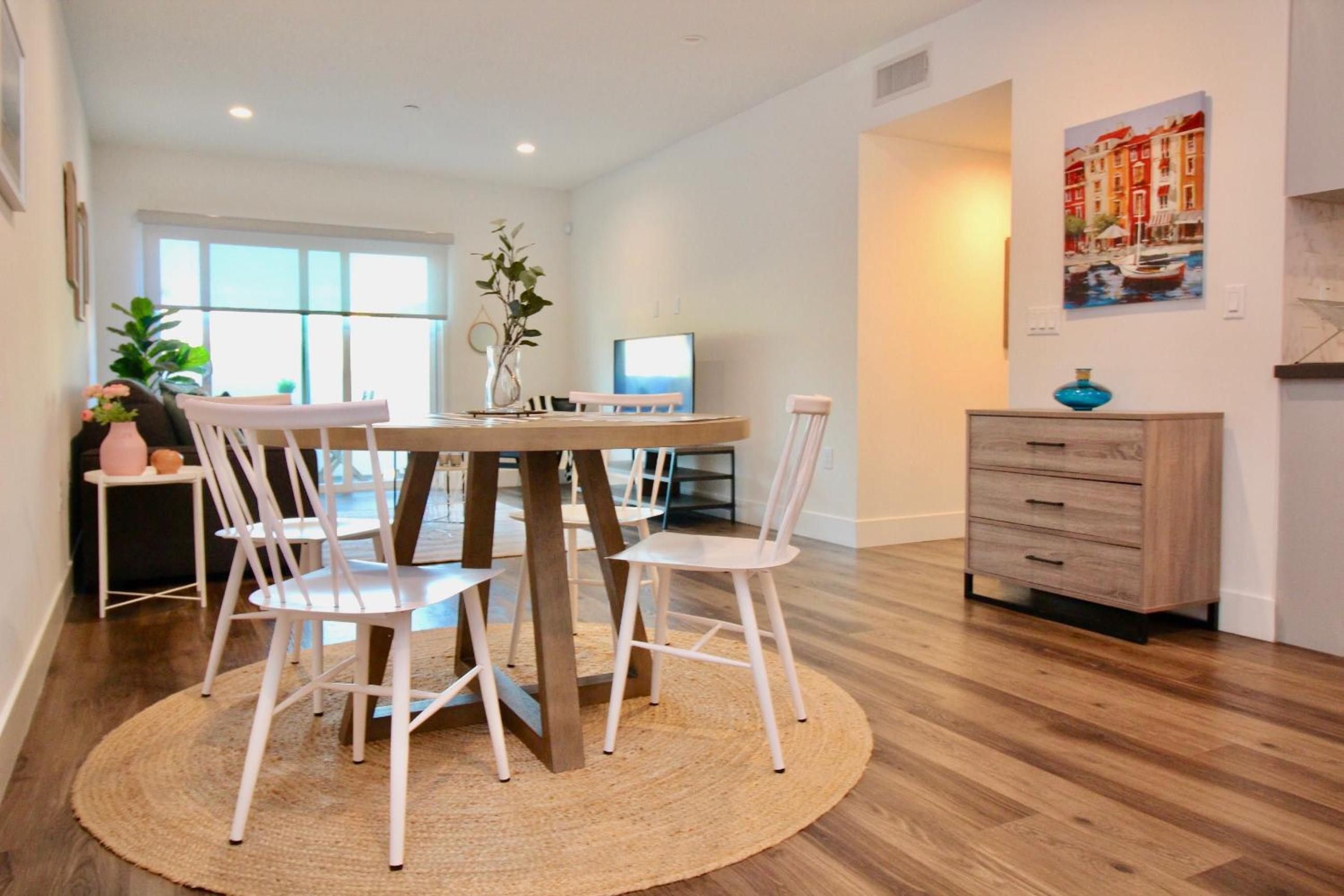 Los Angeles Premium City Suites - Free Secured Parking, Los Angeles