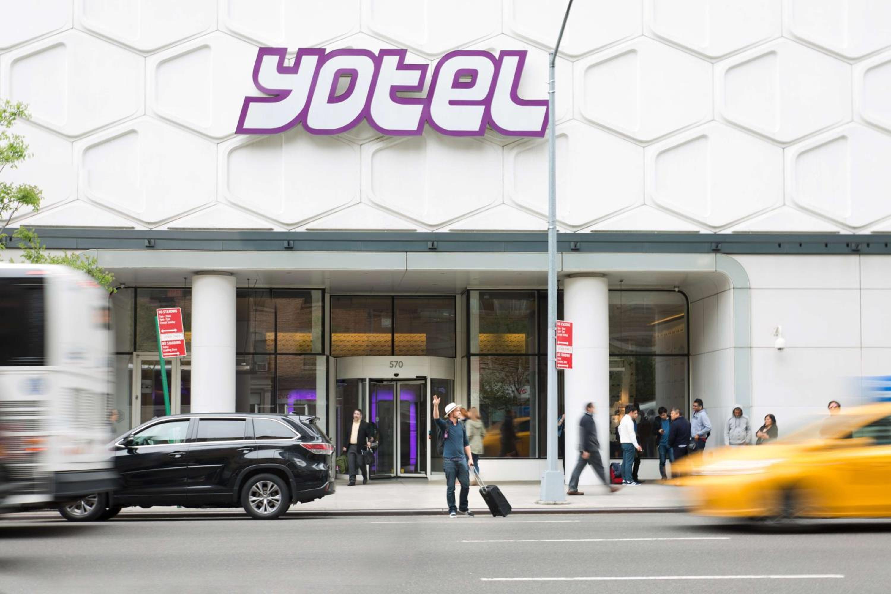 YOTEL New York Times Square, New York