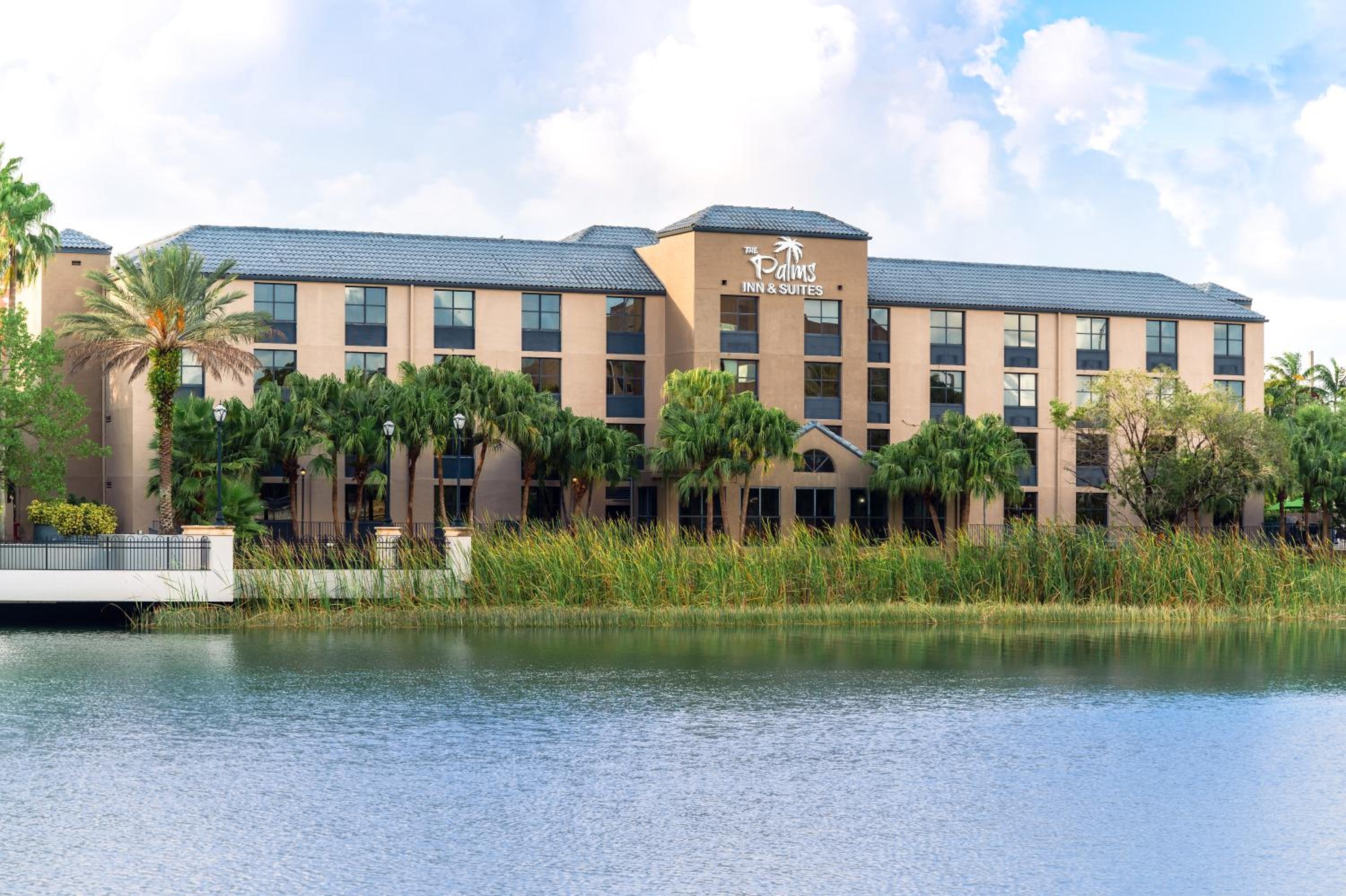 The Palms Inn & Suites Miami, Kendall, FL, Miami