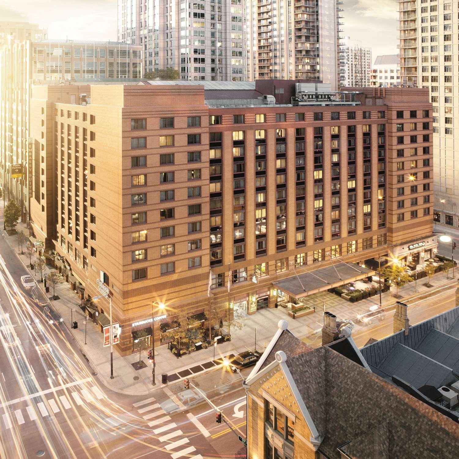 Embassy Suites Chicago - Downtown River North, Chicago
