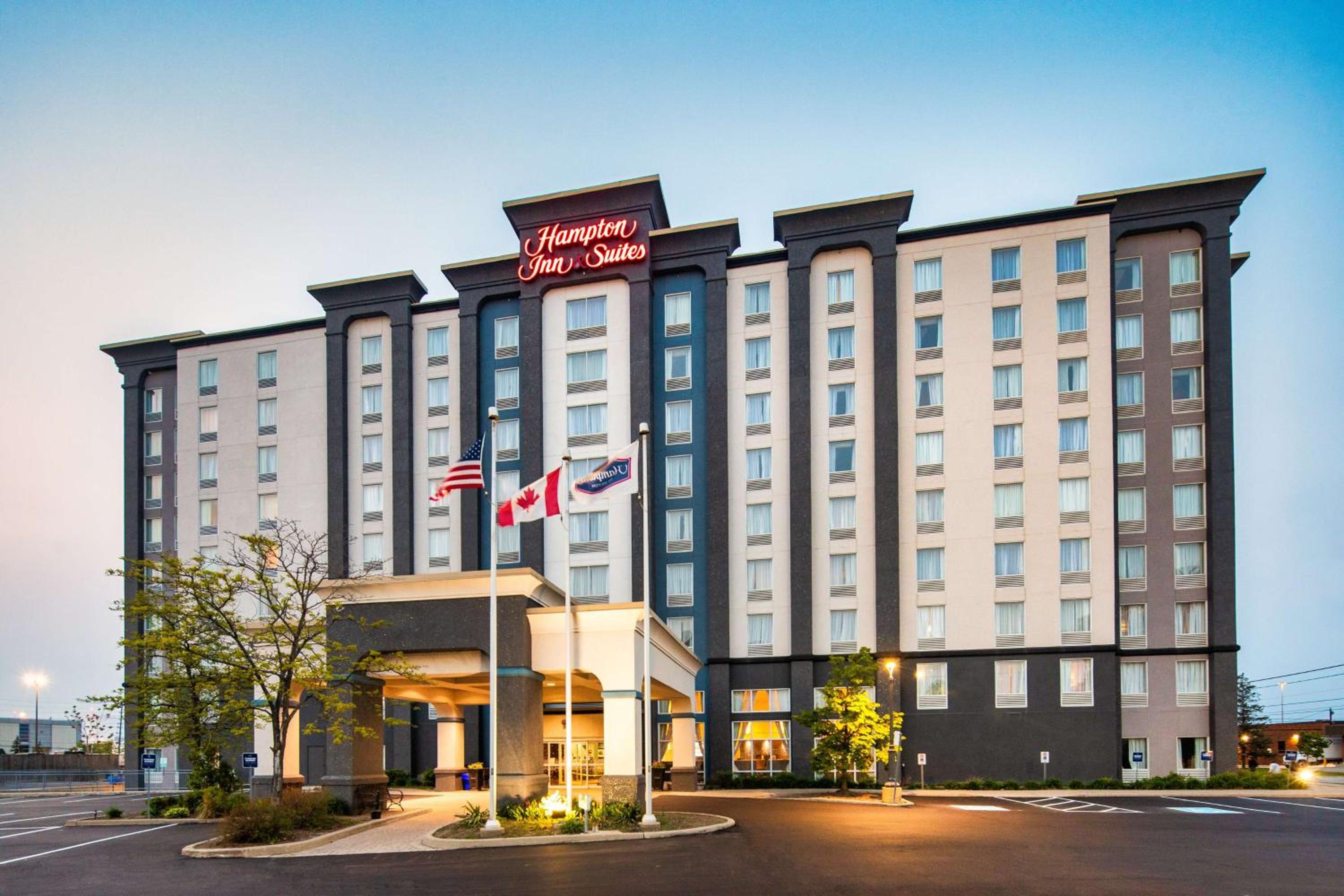 Hampton Inn & Suites by Hilton Toronto Airport, Toronto