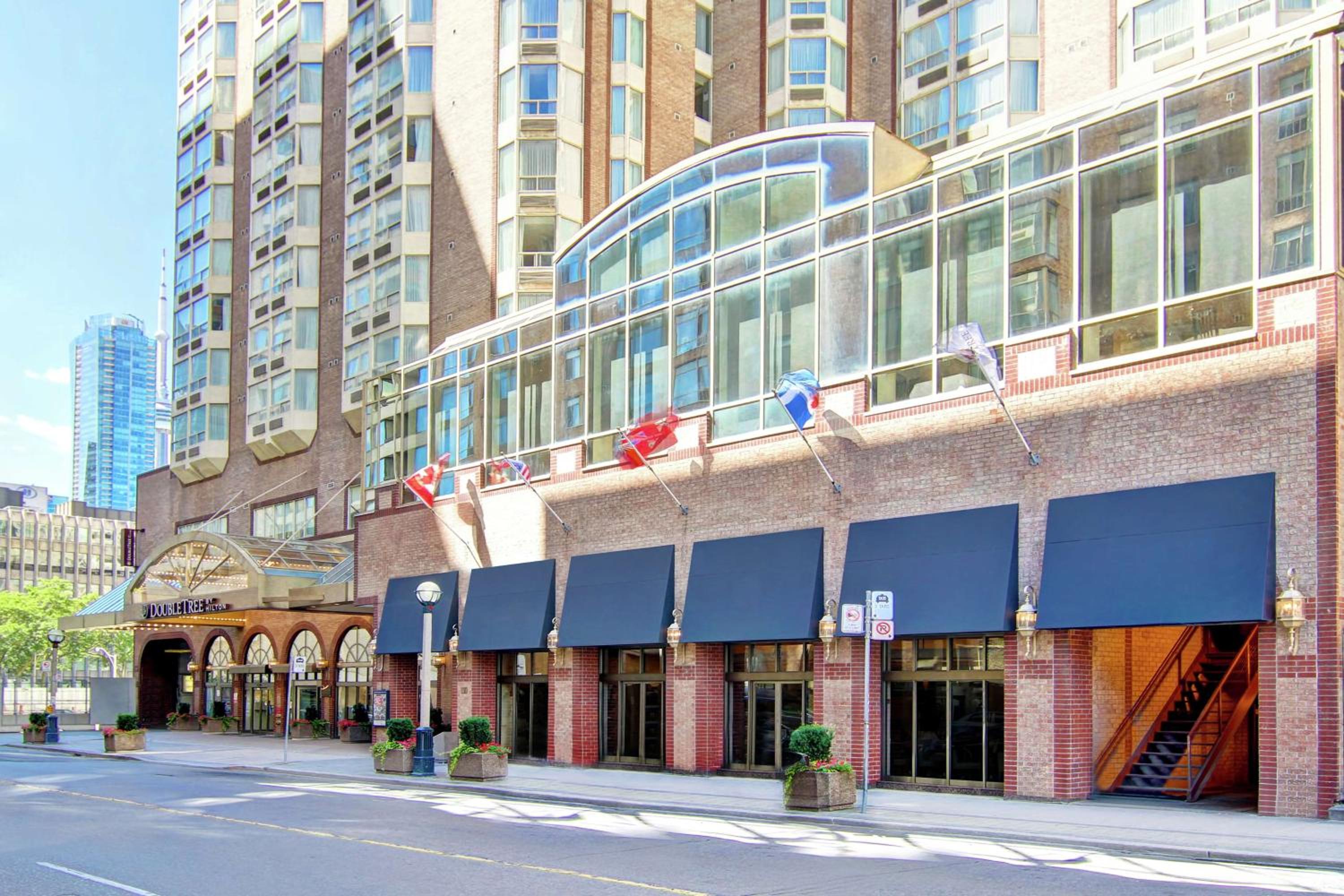DoubleTree by Hilton Toronto Downtown, Toronto