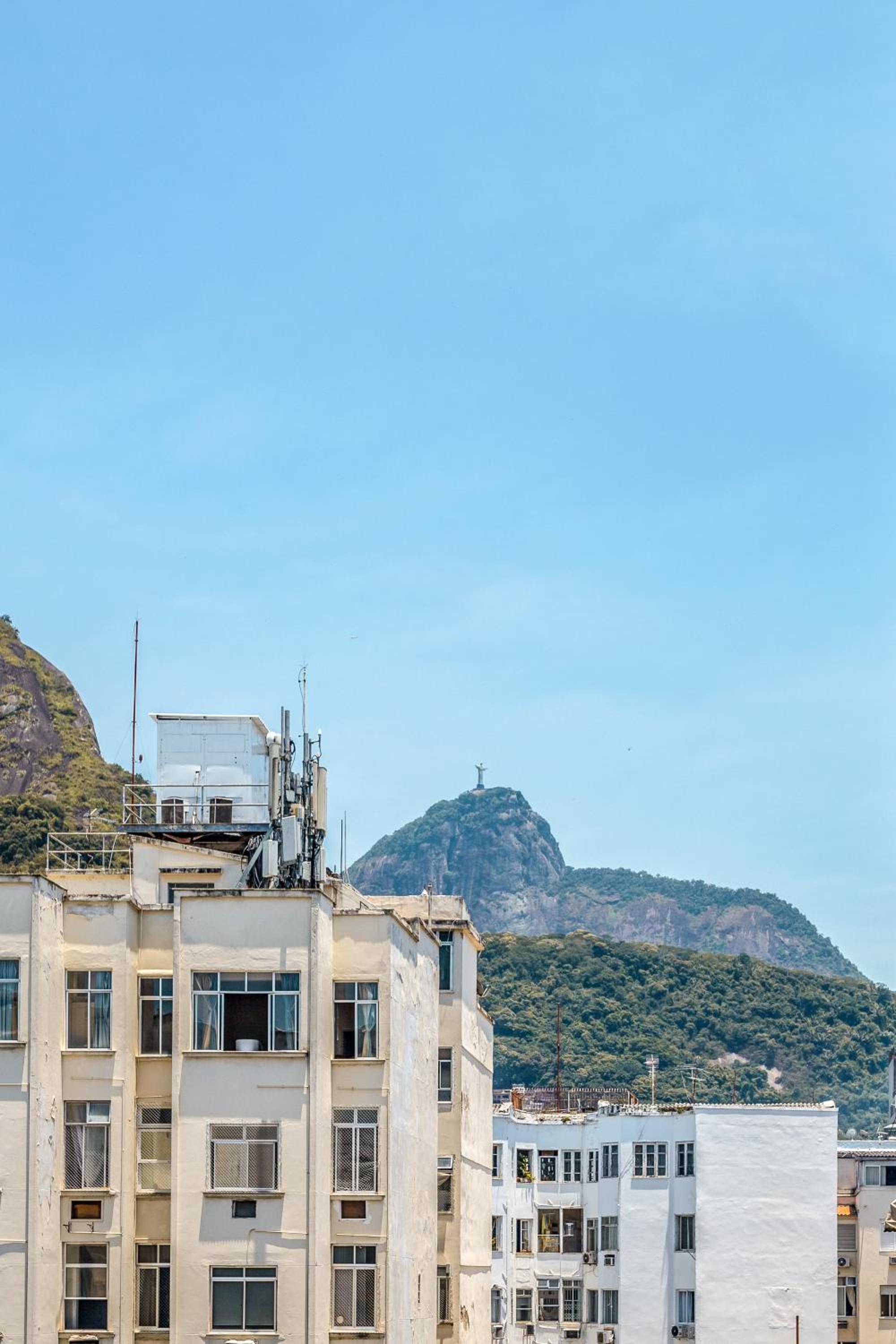Luxuosos Apartamentos por Temporada na Atlântica à Beira-Mar, Copacabana, Rio de Janeiro