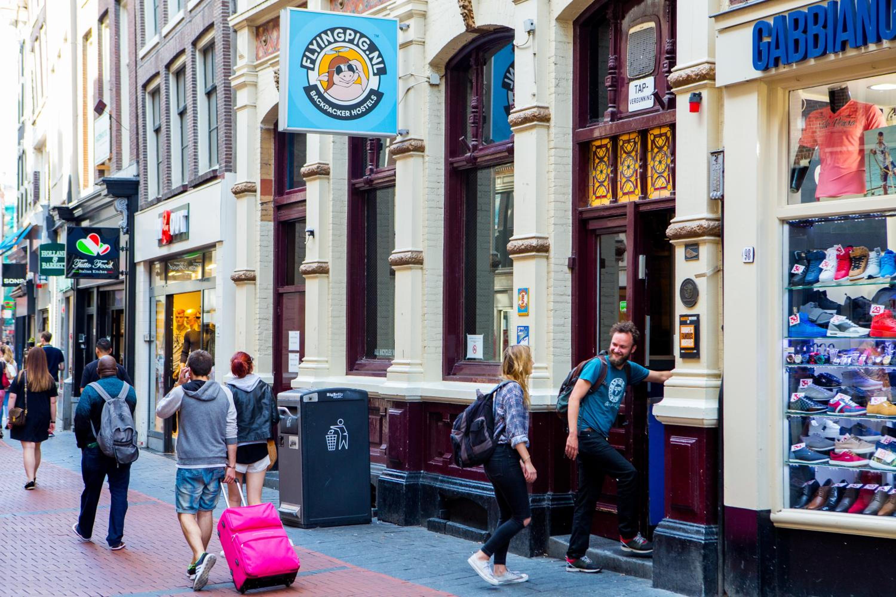 Flying Pig Downtown, Amsterdam