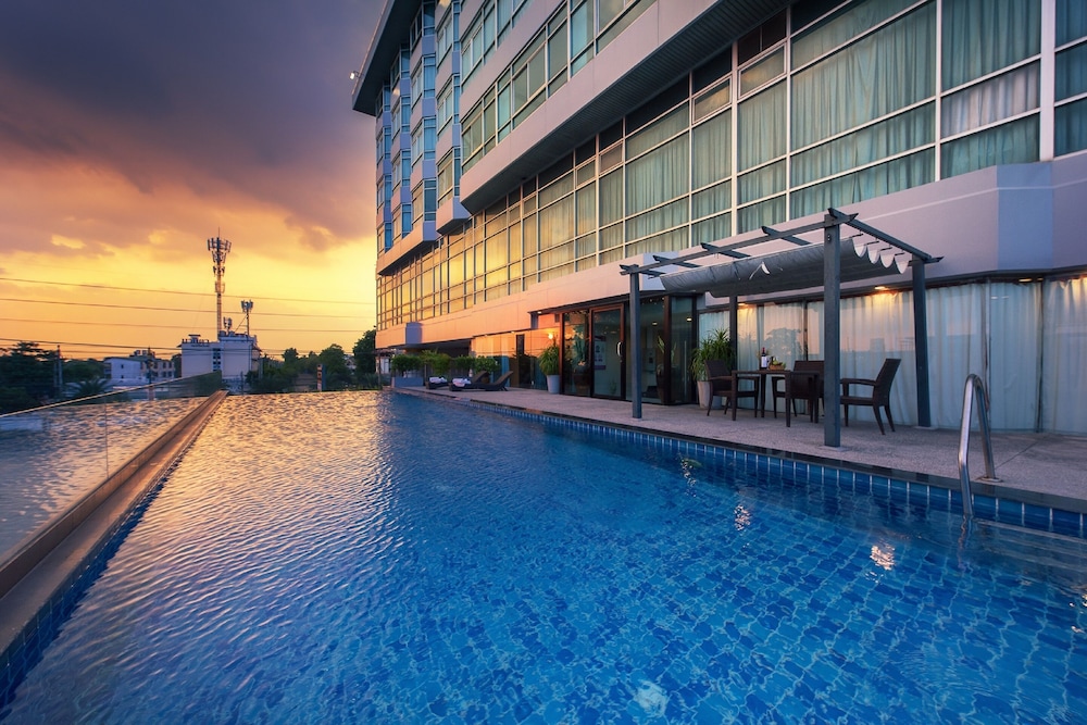 Siam Mandarina Bangkok Suvarnabhumi Airport Hotel (Free Shuttle), Bangkok