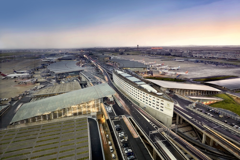 Sheraton Paris Charles de Gaulle Airport Hotel, Paris
